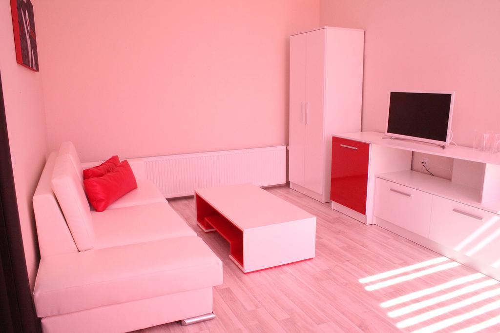 Incanto Family Hotel Szevlievo Szoba fotó