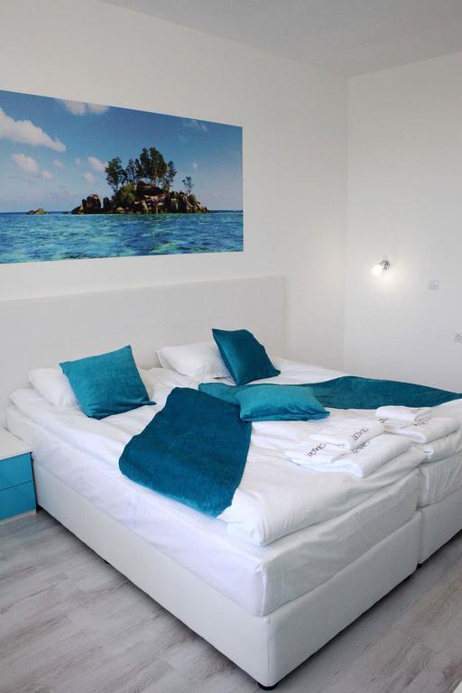 Incanto Family Hotel Szevlievo Szoba fotó