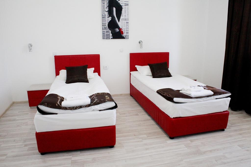 Incanto Family Hotel Szevlievo Kültér fotó