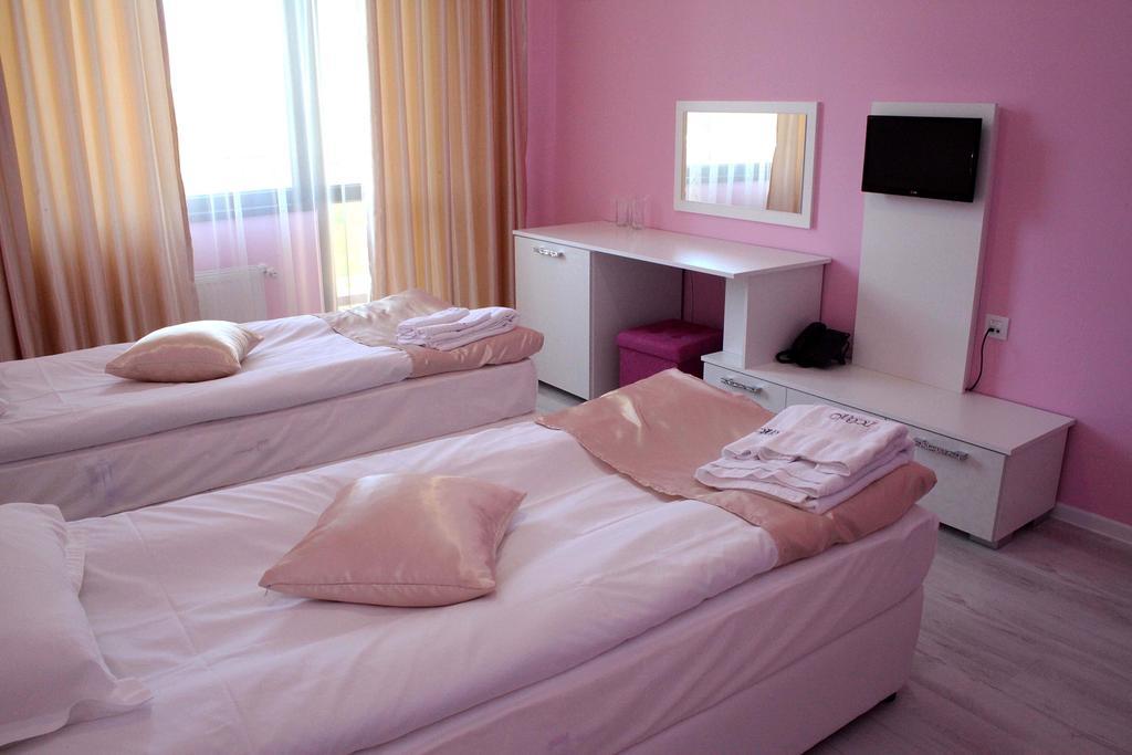 Incanto Family Hotel Szevlievo Kültér fotó
